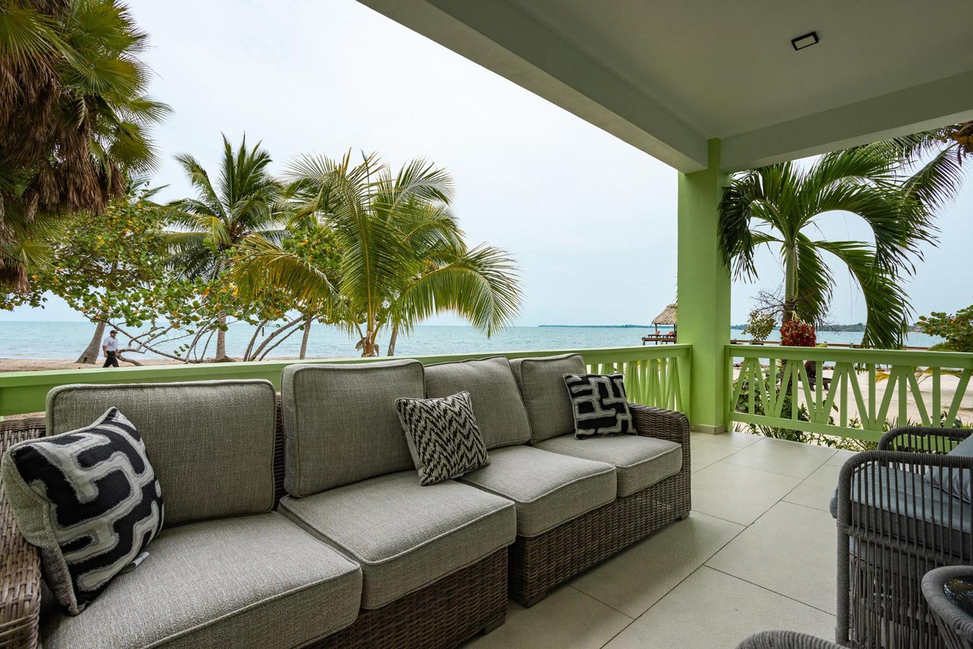 The Villas At Cocoplum Placencia 外观 照片
