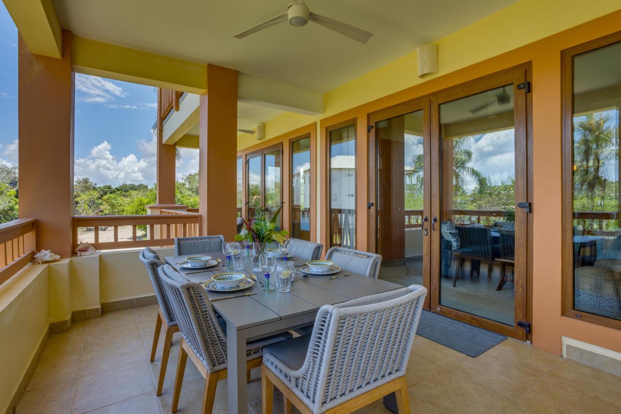 The Villas At Cocoplum Placencia 外观 照片