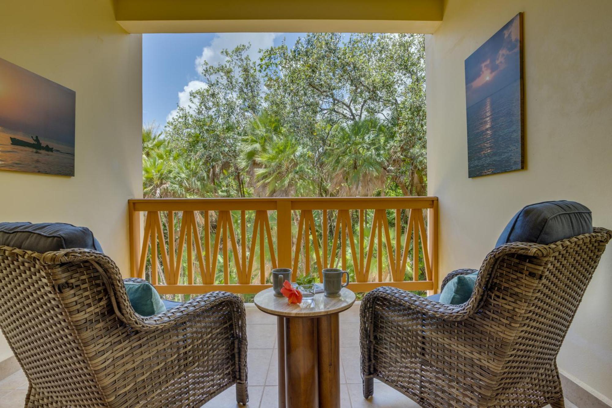 The Villas At Cocoplum Placencia 外观 照片